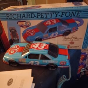 Richard Petty car phone